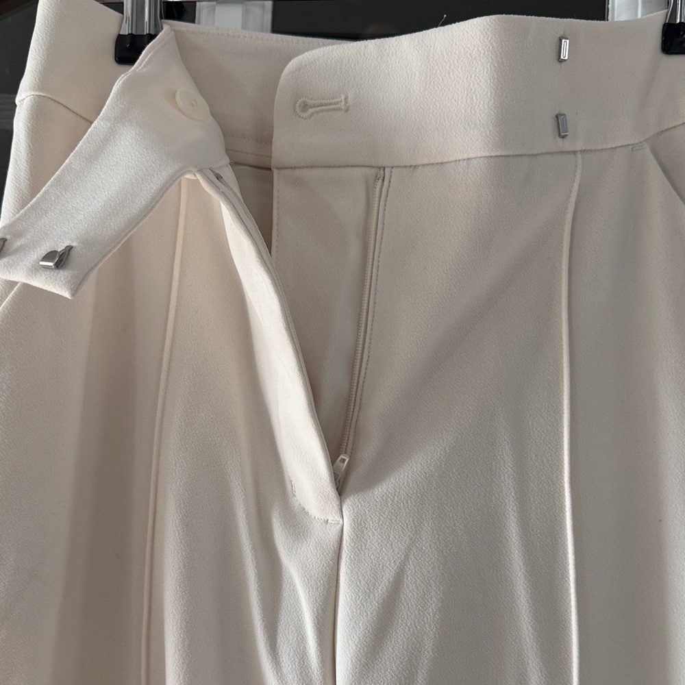 Express Cream Women's Trousers - Picture 4 of 5